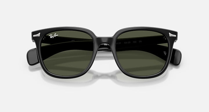 Ray-Ban BRUNEL II Black with Green Solid Color lenses - Closed Front