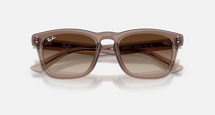 Ray-Ban RB2238 Transparent Light Brown with Light Brown Gradient Dark Brow Gradient lenses - Closed Front