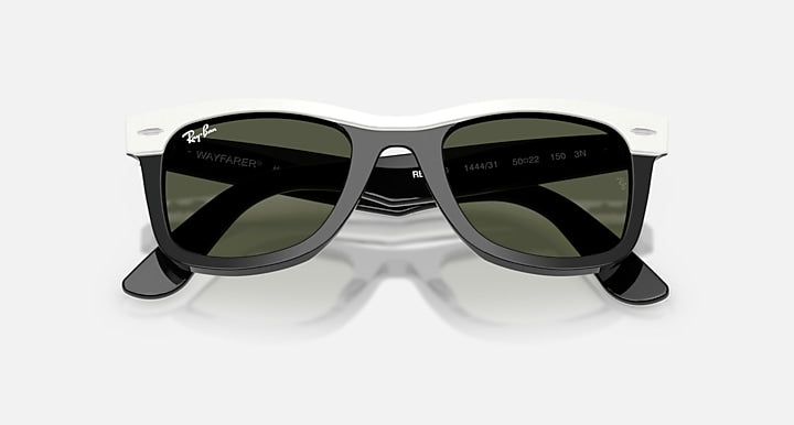 Ray-Ban WAYFARER STREET NEAT White On Black with Green Solid Color lenses - Closed Front