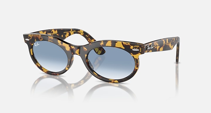 Ray-Ban WAYFARER OVAL Yellow Havana with Clear & Blue Gradient lenses - Quarter