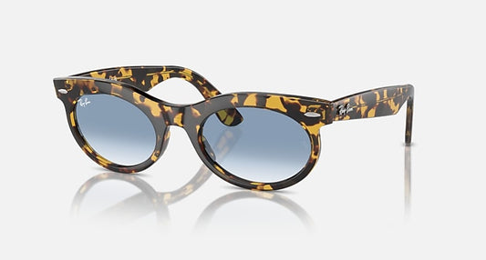 Ray-Ban WAYFARER OVAL Yellow Havana with Clear & Blue Gradient lenses - Quarter