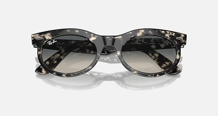 Ray-Ban WAYFARER OVAL Grey Havana with Grey Gradient lenses - Closed Front