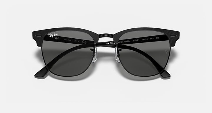 Ray-Ban CLUBMASTER MARBLE Black with Dark Grey Solid Color lenses - Closed Front