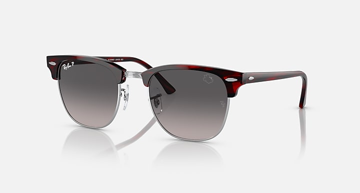 Ray-Ban RB3016 CLUBMASTER DISNEY MINNIE MOUSE Red Havana; Red Striped Havana with Grey Polarized Gradient lenses - Quarter