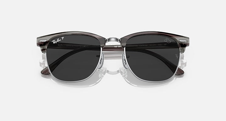 Ray-Ban RB3016 CLUBMASTER DISNEY MICKEY MOUSE Grey Havana; Grey Striped Havana with Grey Polarized Solid Color lenses - Closed Front