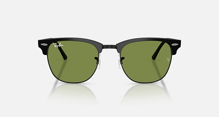 Ray-Ban CLUBMASTER CLASSIC Matte Black On Black; Matte Black with Green Solid Color lenses - Front