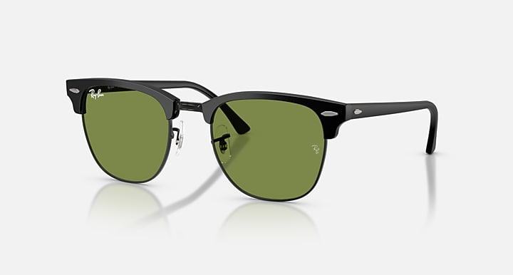 Ray-Ban CLUBMASTER CLASSIC Matte Black On Black; Matte Black with Green Solid Color lenses - Quarter