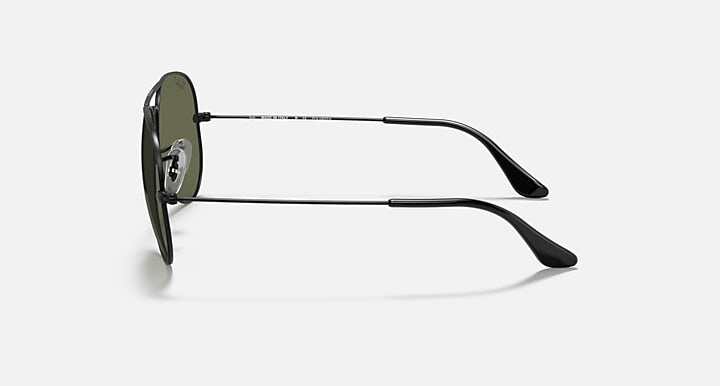 Ray-Ban AVIATOR CLASSIC Black with G-15 Green Polarized Solid Color lenses - Lateral
