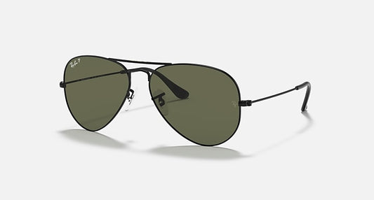 Ray-Ban AVIATOR CLASSIC Black with G-15 Green Polarized Solid Color lenses - Quarter