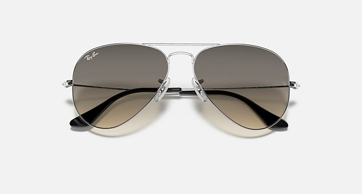 Ray-Ban AVIATOR GRADIENT Silver with Grey Gradient Gradient lenses - Closed Front