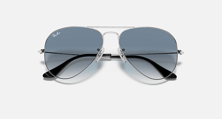 Ray-Ban AVIATOR GRADIENT Silver with Light Blue Gradient Gradient lenses - Closed Front