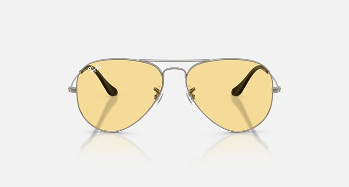 Ray-Ban AVIATOR CLASSIC SUMMER CAPSULE Gunmetal with Yellow Solid Color lenses - Front
