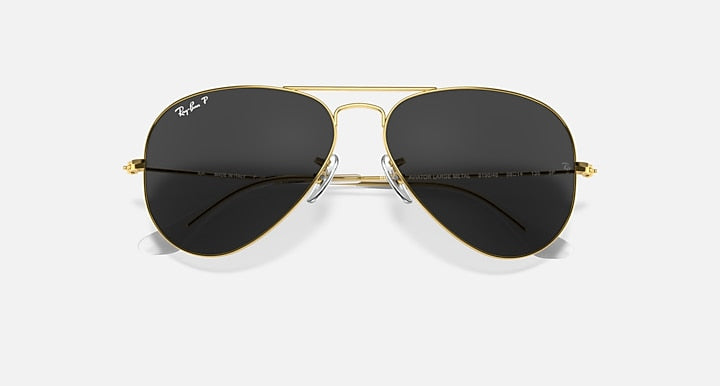 Ray-Ban AVIATOR CLASSIC Gold with Black Polarized Solid Color lenses - Closed Front