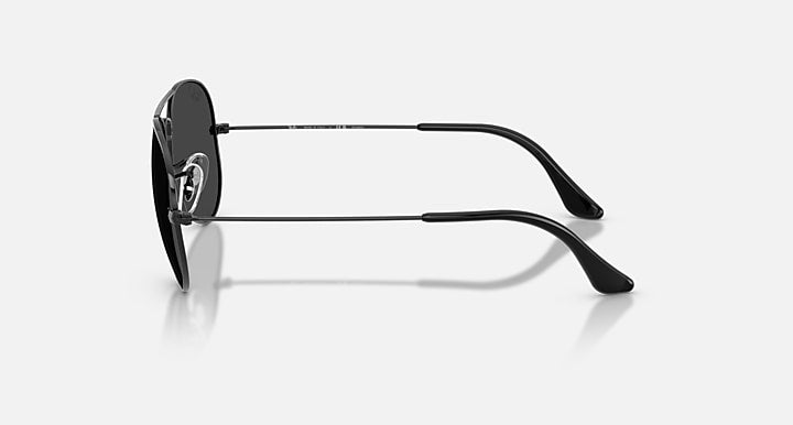 Ray-Ban AVIATOR CLASSIC Black with Polarized Black Solid Color lenses - Lateral