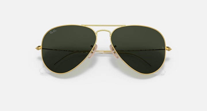Ray-Ban AVIATOR Arista Gold with G-15 Green Solid Color lenses - Closed Front