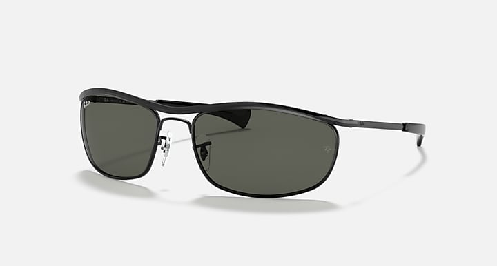 Ray-Ban OLYMPIAN I DELUXE Black with G-15 Green Polarized Solid Color lenses - Quarter