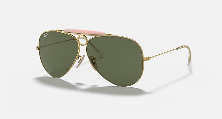 Ray-Ban SHOOTER Arista Gold with G-15 Green Solid Color lenses - Quarter