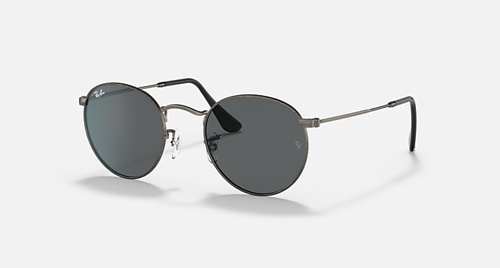 Ray-Ban ROUND METAL ANTIQUED Gunmetal; Antique Gunmetal with Dark Grey Solid Color lenses - Quarter