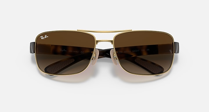 Ray-Ban RB3522 Arista Gold with Brown Gradient Gradient lenses - Closed Front