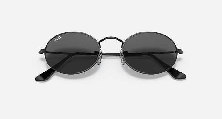Ray-Ban OVAL METAL Black with Dark Grey Solid Color lenses - Closed Front