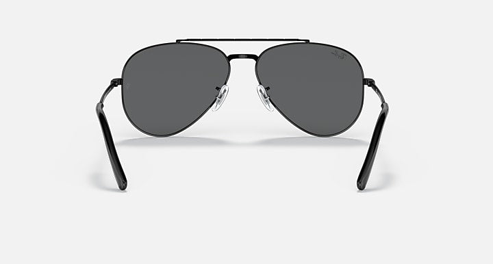 Ray-Ban NEW AVIATOR Black with Dark Grey Solid Color lenses - Back