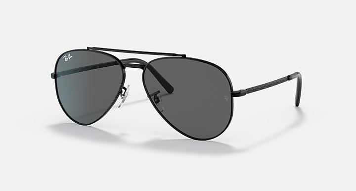 Ray-Ban NEW AVIATOR Black with Dark Grey Solid Color lenses - Quarter