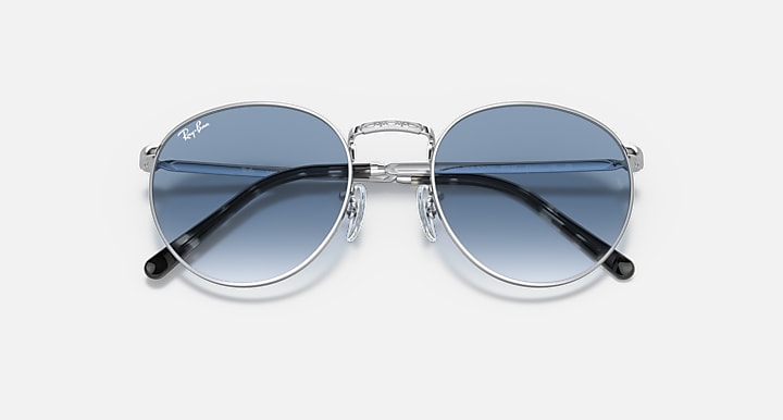Ray-Ban NEW ROUND Silver with Clear Gradient Blue Gradient lenses - Closed Front
