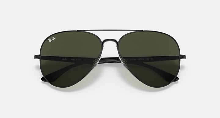 Ray-Ban RB3675 Black with G-15 Green Solid Color lenses - Closed Front