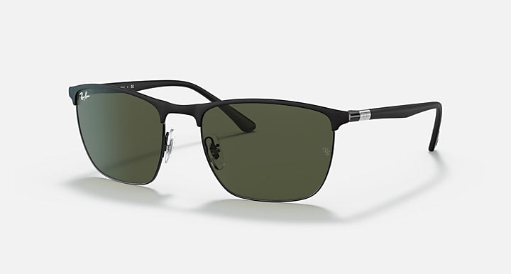 Ray-Ban RB3686 Black with Green Solid Color lenses - Quarter