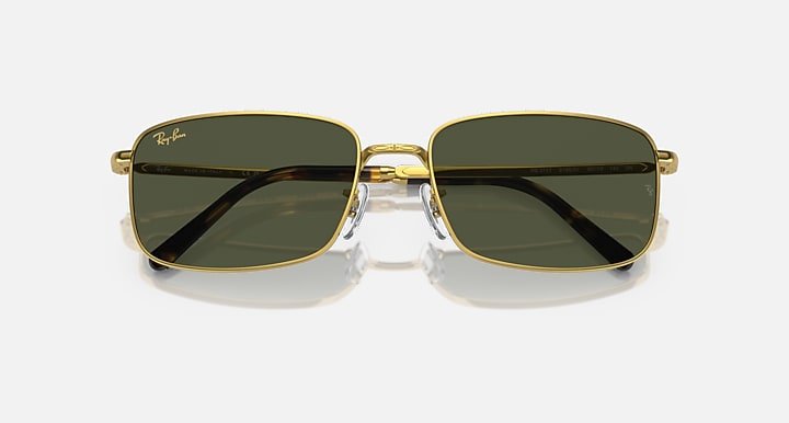 Ray-Ban RB3717 Gold with Green Solid Color lenses - Closed Front