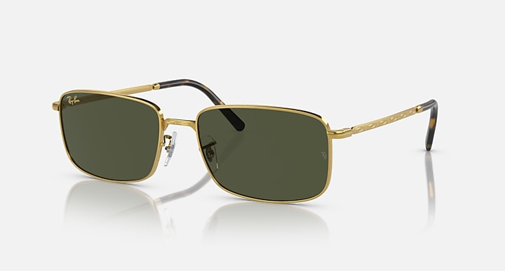 Ray-Ban RB3717 Gold with Green Solid Color lenses - Quarter