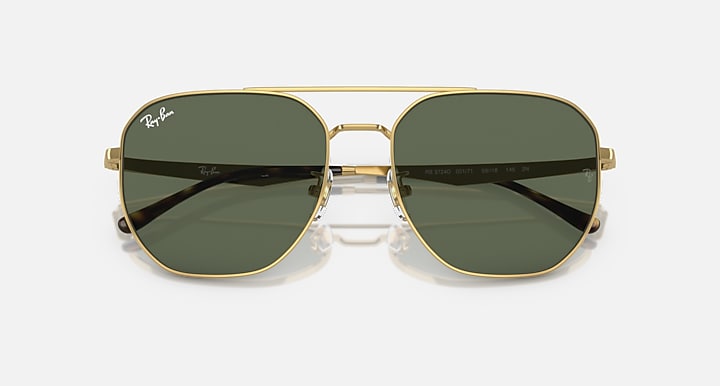 Ray-Ban RB3724D Arista Gold with Dark Green Solid Color lenses - Closed Front
