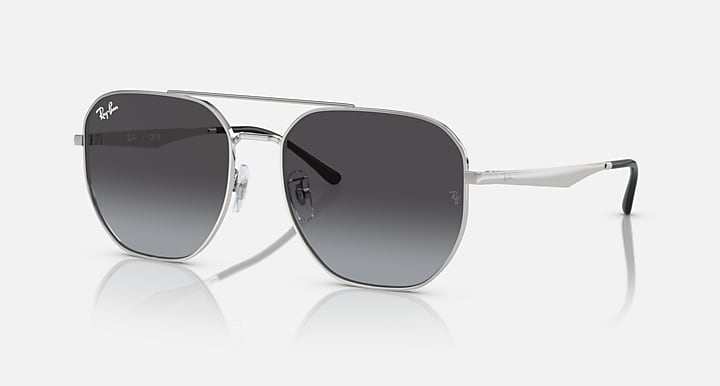 Ray-Ban RB3724D Silver with Grey Gradient lenses - Quarter