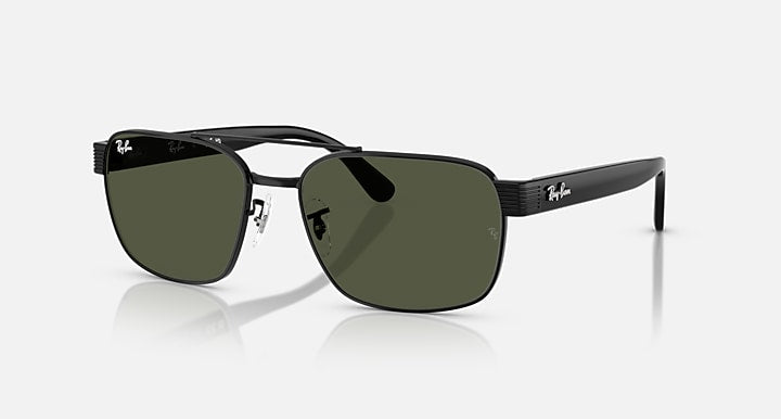 Ray-Ban RB3751 Black with G-15 Green Solid Color lenses - Quarter
