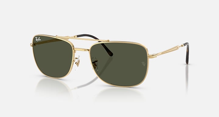 Ray-Ban RB3755 Arista Gold with Green Solid Color lenses - Quarter