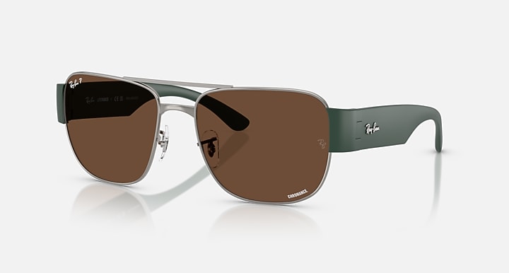Ray-Ban RB3756 POLARIZED+ LENSES Gunmetal; Sand Green with Polarized+ Brown Polarized+ lenses - Quarter