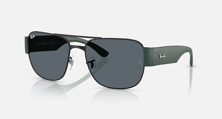 Ray-Ban RB3756 Black; Sand Black with Green Solid Color lenses - Quarter