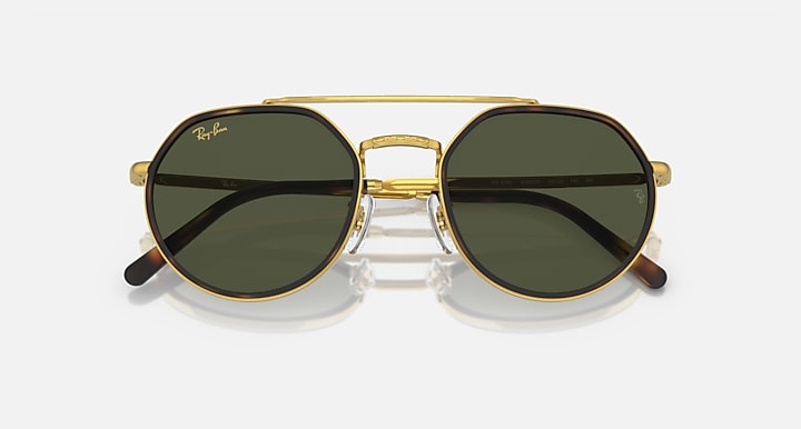Ray-Ban RB3765 Legend Gold with Green Solid Color lenses - Closed Front
