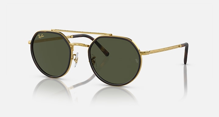Ray-Ban RB3765 Legend Gold with Green Solid Color lenses - Quarter