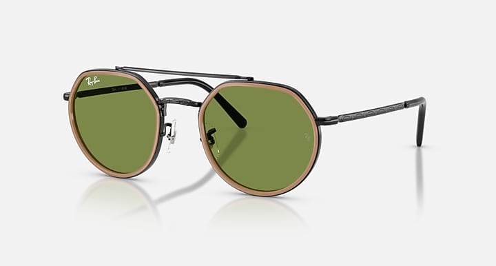 Ray-Ban RB3765 Black with Green Solid Color lenses - Quarter