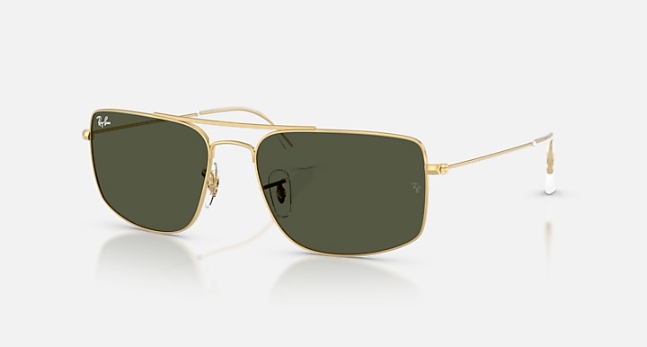 Ray-Ban EXPLORER III Arista Gold with Green Solid Color lenses - Quarter
