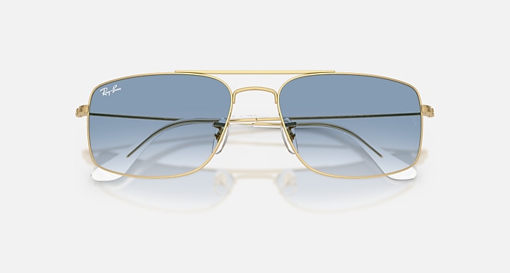 Ray-Ban EXPLORER III Arista Gold with Clear Gradient Blue Gradient lenses - Closed Front