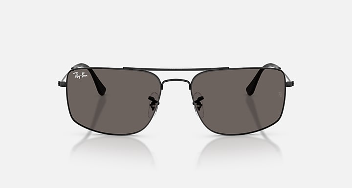 Ray-Ban EXPLORER III Black with Dark Grey Solid Color lenses - Front