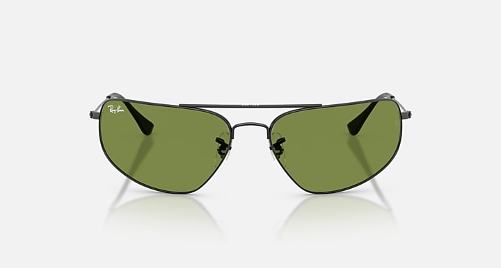 Ray-Ban RB3780 Black with Green Solid Color lenses - Front