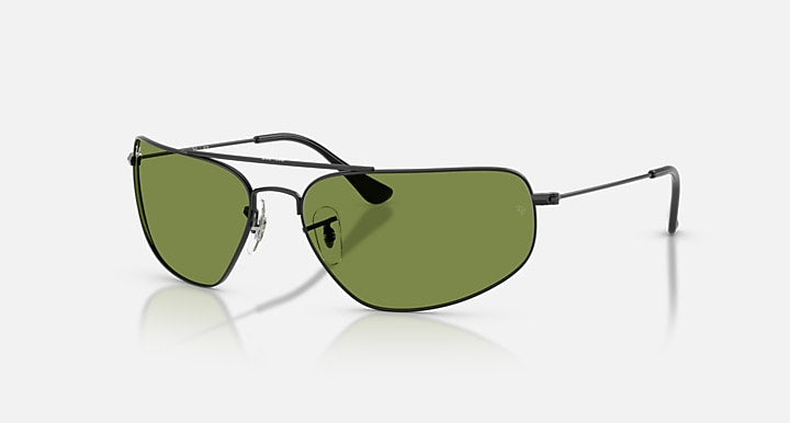 Ray-Ban RB3780 Black with Green Solid Color lenses - Quarter