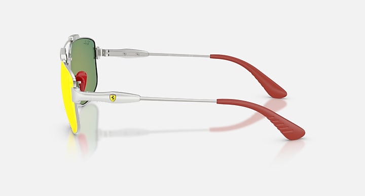 Ray-Ban RB3789M SCUDERIA FERRARI COLLECTION Silver with Grey Mirror Red Solid Color - Mirror lenses - Lateral