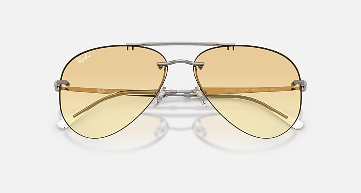 Ray-Ban RB3791 Gunmetal with Yellow Gradient Gradient lenses - Closed Front