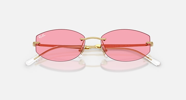Ray-Ban RB3792 Arista; Gold with Pink Solid Color lenses - Closed Front