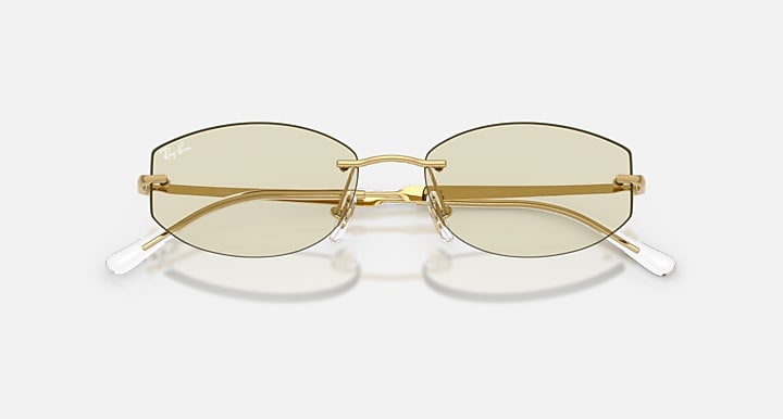 Ray-Ban RB3792 TRANSITIONS ® COLOR TOUCH ™ LENSES Arista with Amber Transitions® lenses - Closed Front