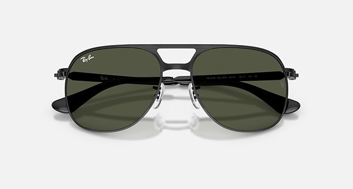 Ray-Ban BILL MAX Black with Green Solid Color lenses - Closed Front